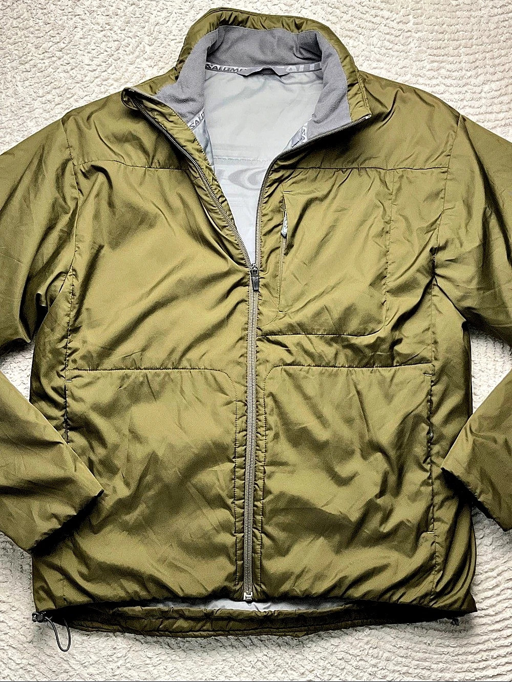 Salomon Lightweight Jacket in Green No Size Estimated Size M